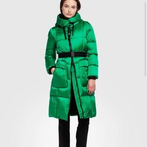 Jade Green CREENSTONE long puffer